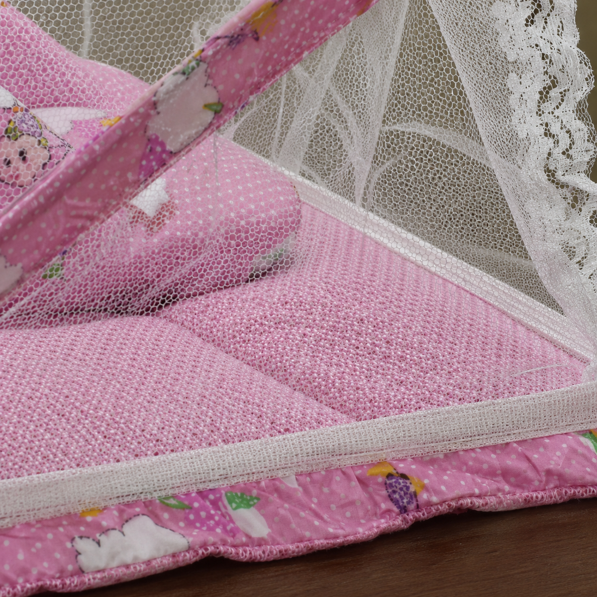 4 Piece Baby Mosquito Net Set with Soft Bedding – 0–7 Months